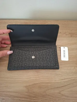 Portafoglio Guess grigio con logo