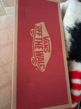 Vans Old Skool Negras y Blancas Nuevas