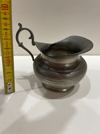 Jarras, tazas, cuencos etc de alpaca y estaño
