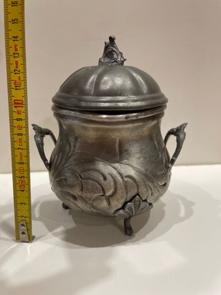 Jarras, tazas, cuencos etc de alpaca y estaño