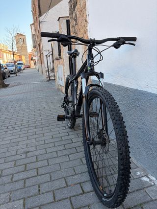 Bicicleta Cannondale 7 Talla L estado perfecto