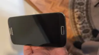 Samsung S4 Negro + Cargador