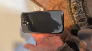 Samsung S4 Negro + Cargador