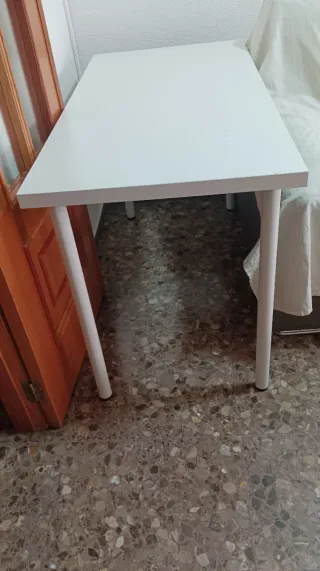 Mesa de escritorio Ikea blanca Medidas 120x60x 75