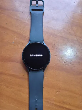 Samsung Galaxy Watch 4 , 44 cm.