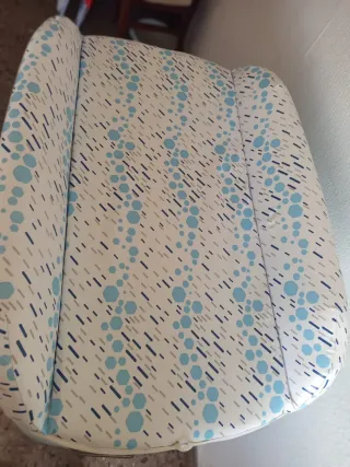 Cambiador marca chicco bebé con accesorios