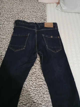 Pantalón vaquero chico