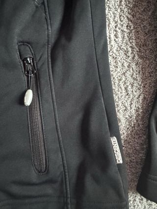 Chaqueta Softshell Descente - Edición Especial