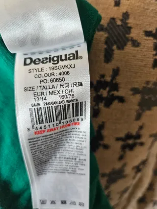 Vestido niña Desigual verde flores mariposas