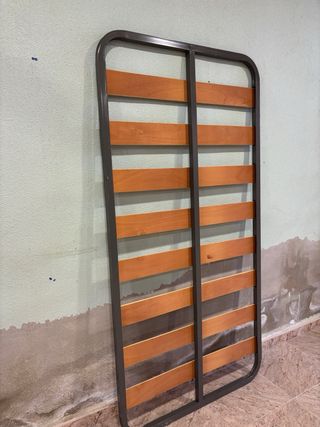 Base Cama Madera y Metal