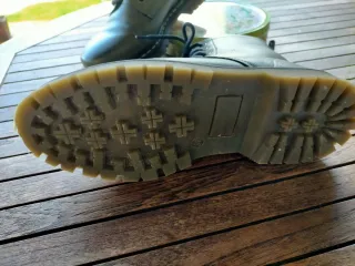 Botas militares piel verde T.38