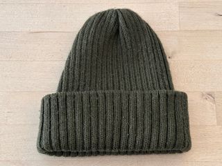 Gorro de lana verde militar