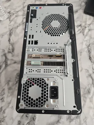 HP Pavilion TP01-5003ns Plata