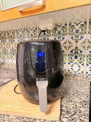 Freidora de aire VPCOOK negra