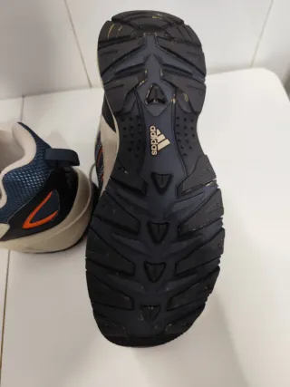 Zapatillas Adidas Retro Beige y Azul