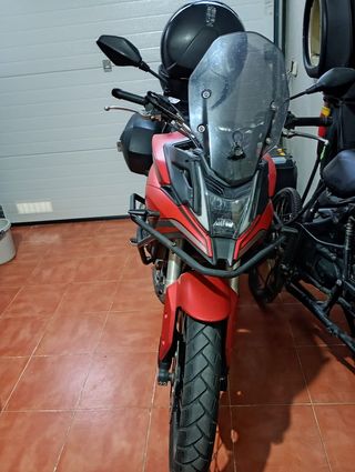 Moto Voge 500DSX Roja