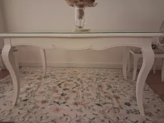 Tavolo da pranzo in legno massello laccato bianco