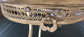 Brasero de latón dorado