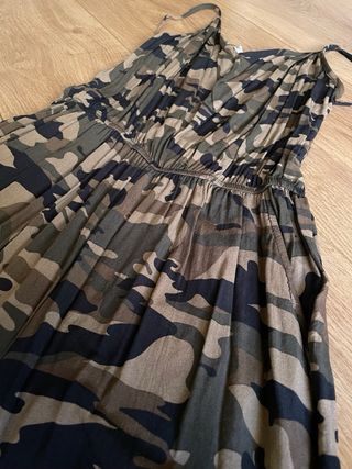 Mono corto tirantes camuflaje