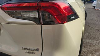 Toyota Rav4 2.5l 220H Business 4WD