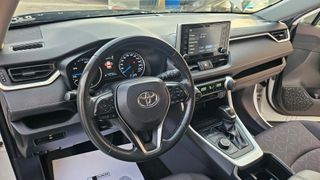 Toyota Rav4 2.5l 220H Business 4WD