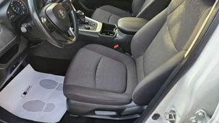 Toyota Rav4 2.5l 220H Business 4WD