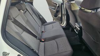 Toyota Rav4 2.5l 220H Business 4WD