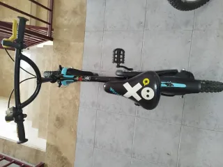 Bicicleta infantil Btwin 16" en bueno estado.