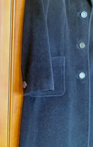 Abrigo LASSERRE angora y lana. Color azul marino.