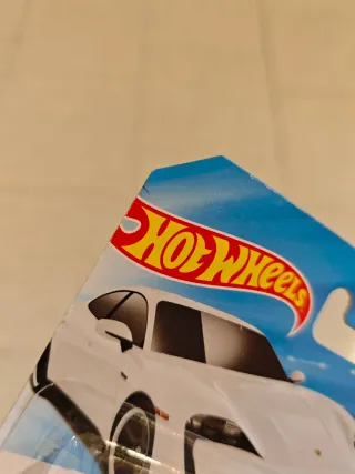 Hot Wheels Porsche Taycan Turbo S