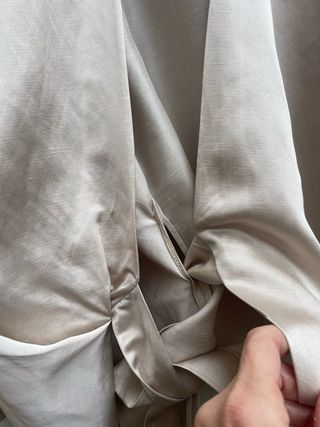 Blusa Zara Raso Beige con etiqueta