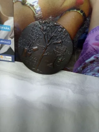 2 Medallas Gregorio Marañón 1887-1960