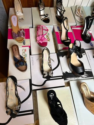 STOCK SCARPE NUOVE DONNA/BAMBINO PREZZO SUPER