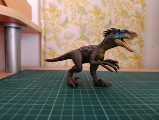 Figura Velociraptor Jurassic World Renacer
