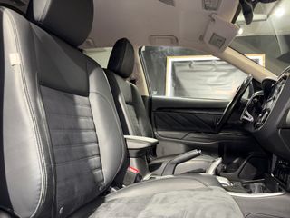 Mitsubishi Outlander PHEV 2.0 Kaiteki 4WD