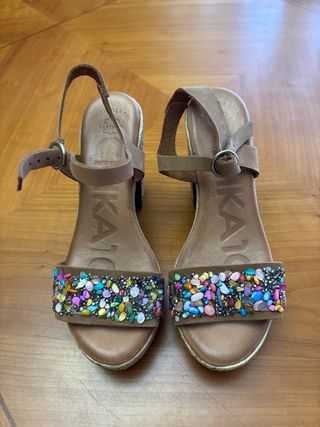 Sandalias cuña Chika 10, talla 36