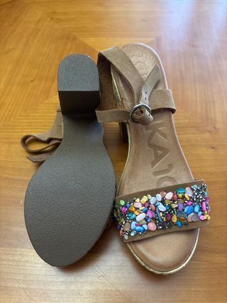 Sandalias cuña Chika 10, talla 36
