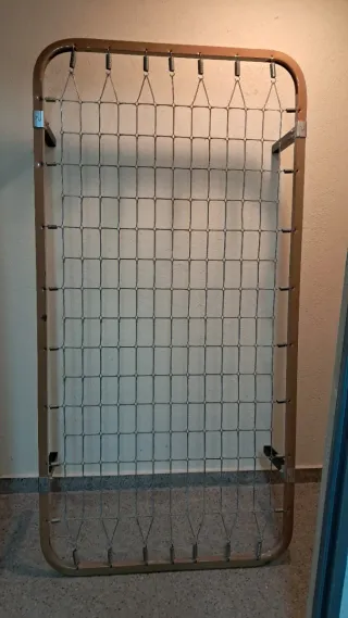 Somier 0,90 con patas de muelles