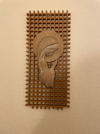 Decoración religiosa de madera