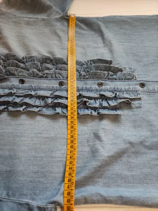 Camisa Zara Denim con Volantes