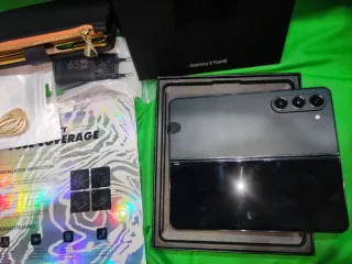 Samsung Galaxy Z Fold5 1TB + S Pen + Cargador 65 w