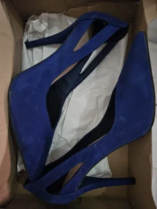 Zapatos de tacón Zara azul talla 36