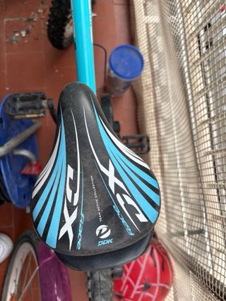 Bicicleta infantil azul