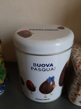 7 scatole di latta decorate