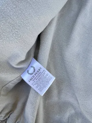 Chaqueta Fred Perry Harrington Beige Unisex