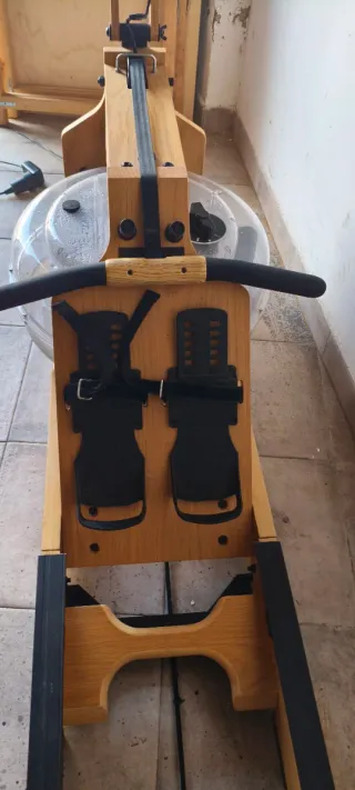 Máquina de remo de agua