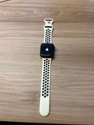 Apple Watch SE 44mm Nero