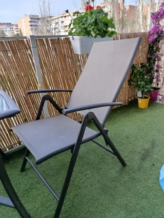 Mesa y 4 sillas terraza/jardín