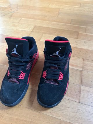 Jordan 4 Red Thunder