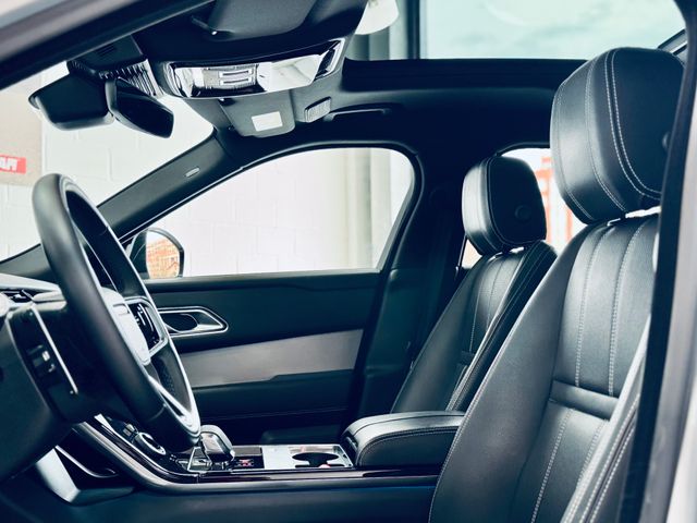 Land Rover Range Rover Velar R-Dynamic SE 204CV
